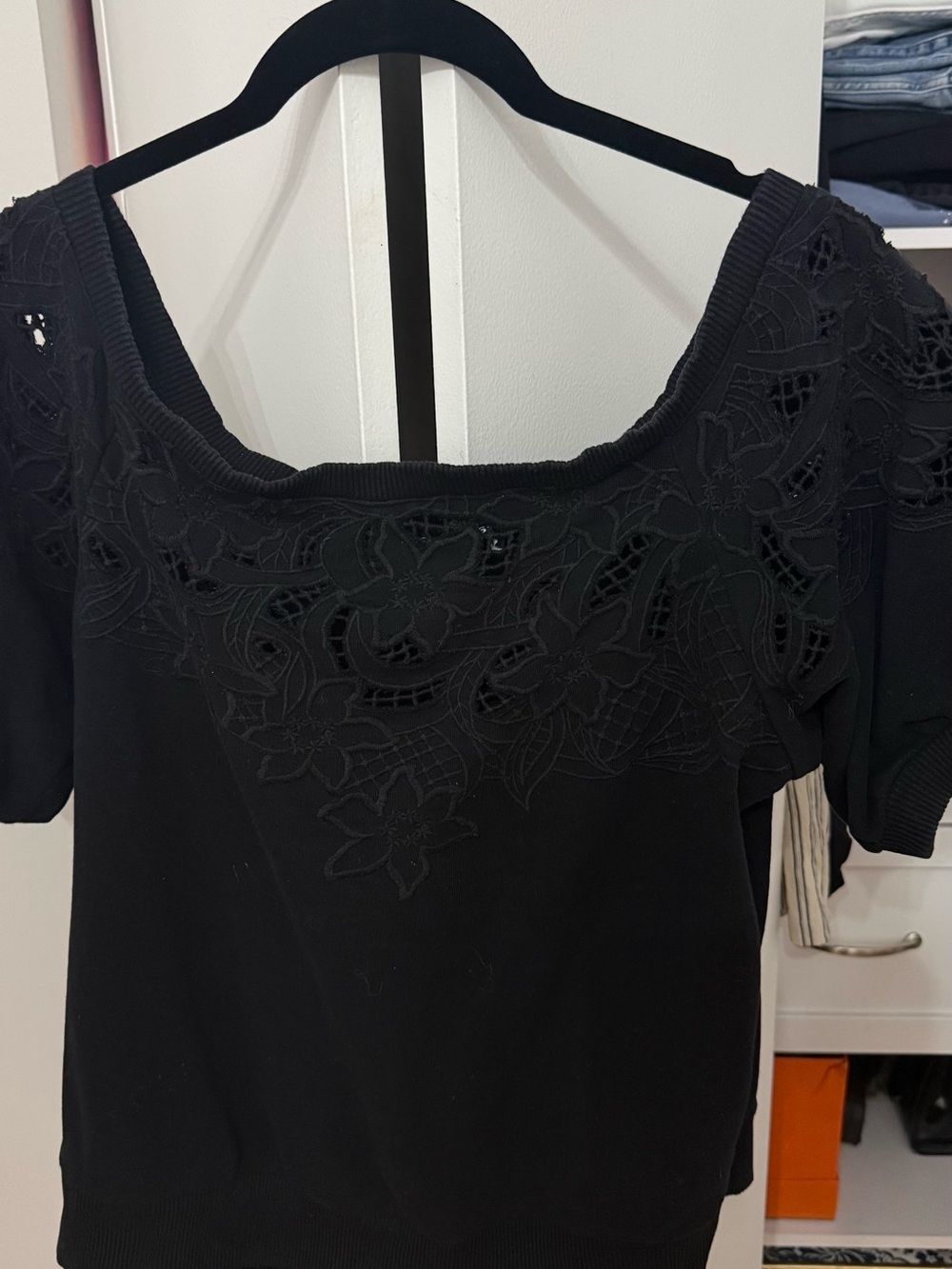 Women's Black Lace-Trim Short Sleeve Top express size M